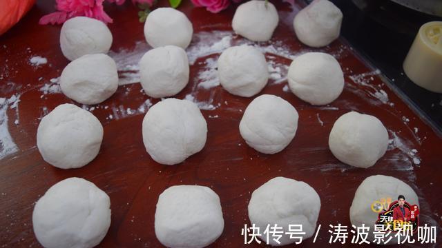 果肉|冰皮月饼最好吃的做法,简单美味又馋人,看看你喜欢吃不