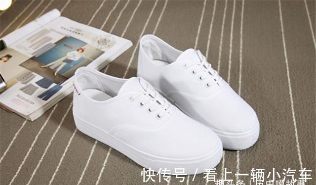 白色帆布鞋发黄的原因,找对原因和小妙招发黄问题不存在