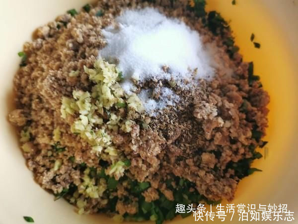  花椒粉|拌饺子馅时，最忌讳直接放油，多做1步，拌什么馅都香喷喷