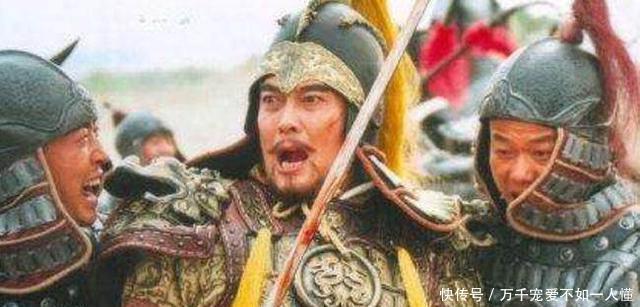 将军|城池将要被攻破,将军急中生智快把皇帝画像挂出来,敌人被吓退!