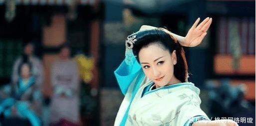 家道中落|此女家道中落,无奈卖艺为生,所幸遇到一生伴侣,结局也算圆满