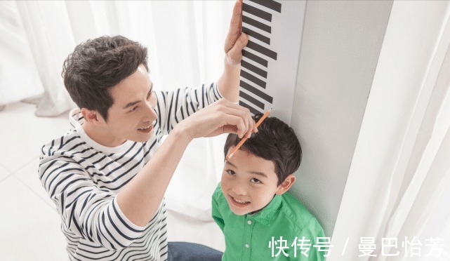 方便面|82岁儿科主任呼吁停止食用,比鸡精还伤骨骼,家长尽早撤下餐桌