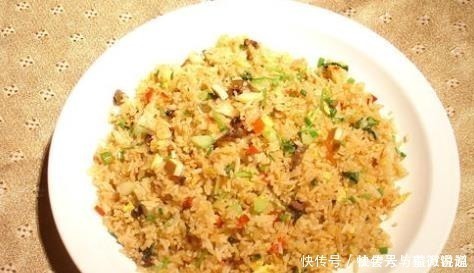 炸油条|5种“最容易长肉”的早餐，豆浆也在榜单中，快看你中招没有