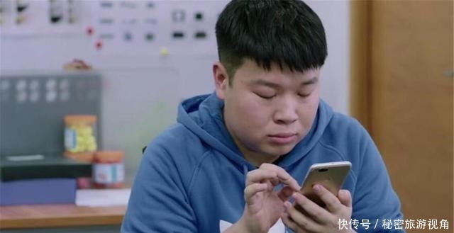 名字|爷爷叫魏炎爸爸叫魏寒，奶奶给孙子取的名，让孩子天天被老师点名