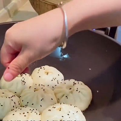 中精|香煎牛肉包