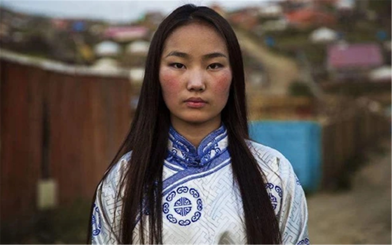 最长|中国“最长”的姓氏有20个字,考试时怎么写?其实很好解决