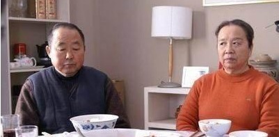 7岁孩子自述奶奶、姑姑训妈妈,爸爸打妈妈,妈妈走了,我很惨