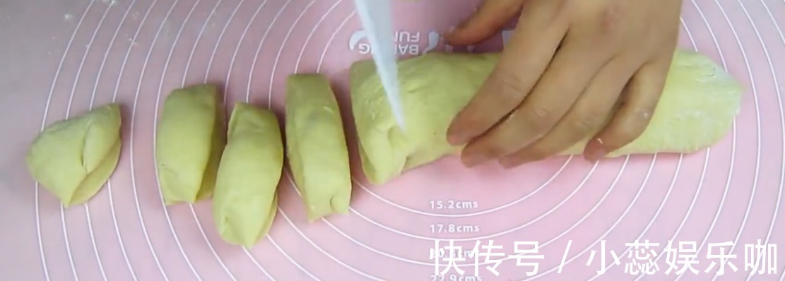 面团|教你正宗的面包做法，学会这个诀窍，面包才柔软蓬松，一次就成功