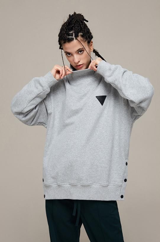 冬天冷飕飕，卫衣+羽绒保暖有型又不费时间！