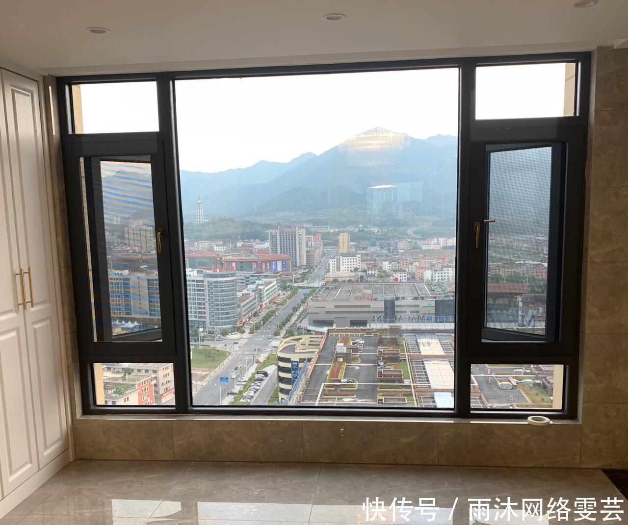 柜子|刚做完保洁的新房，还没家具就很漂亮，电视墙超喜欢，忍不住晒晒