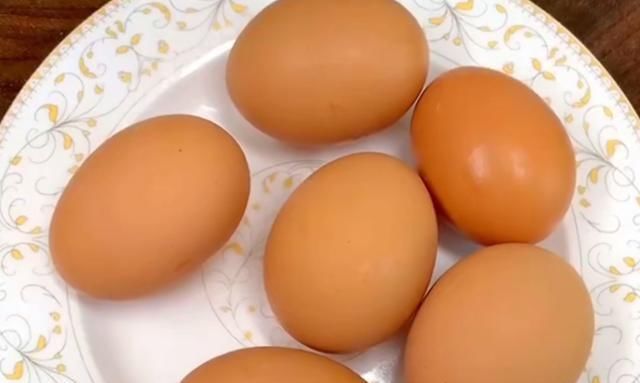 蛋糕|教你制作完美的戚风蛋糕,只要掌握这六点,烤好蓬松暄软又细腻