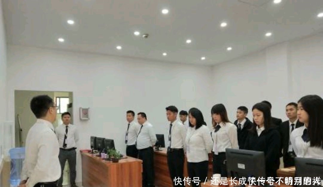 中介|房产中介凭什么收房价3%的中介费?他们提供的服务值这么多钱吗?
