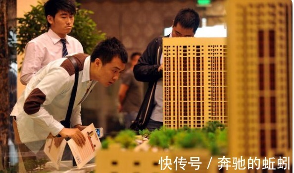 降价|5大房企联合降价?楼市遇“连阴雨”,下跌潮将会提前?媒体回应