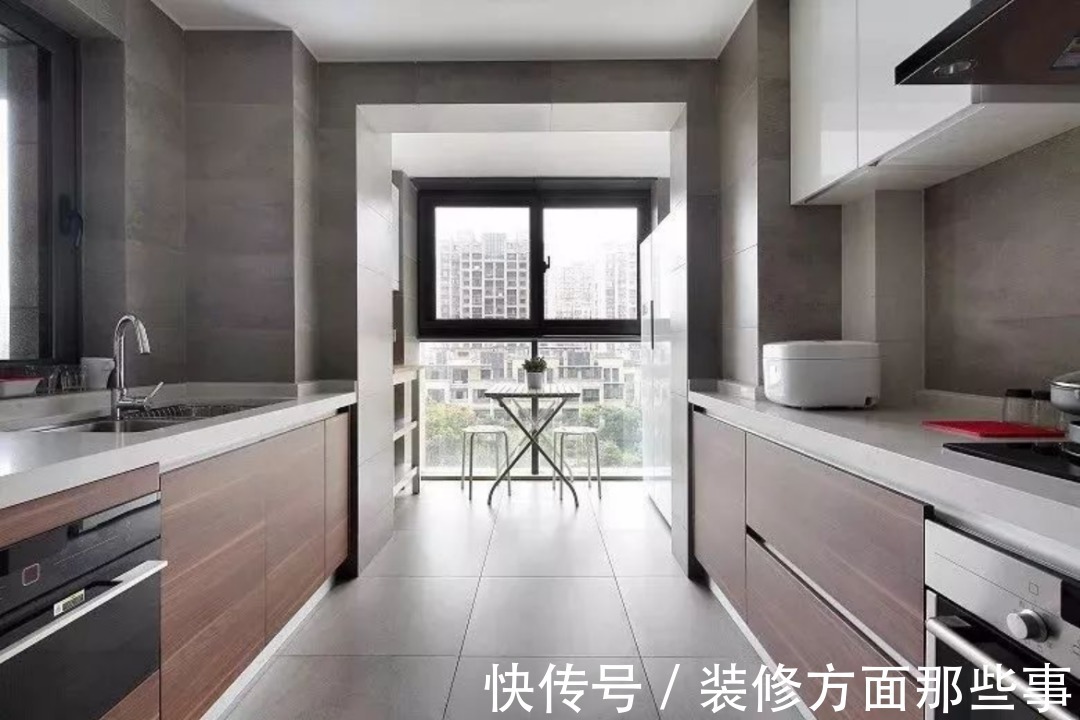 小阳台|厨房的小阳台,究竟该如何利用才不浪费?