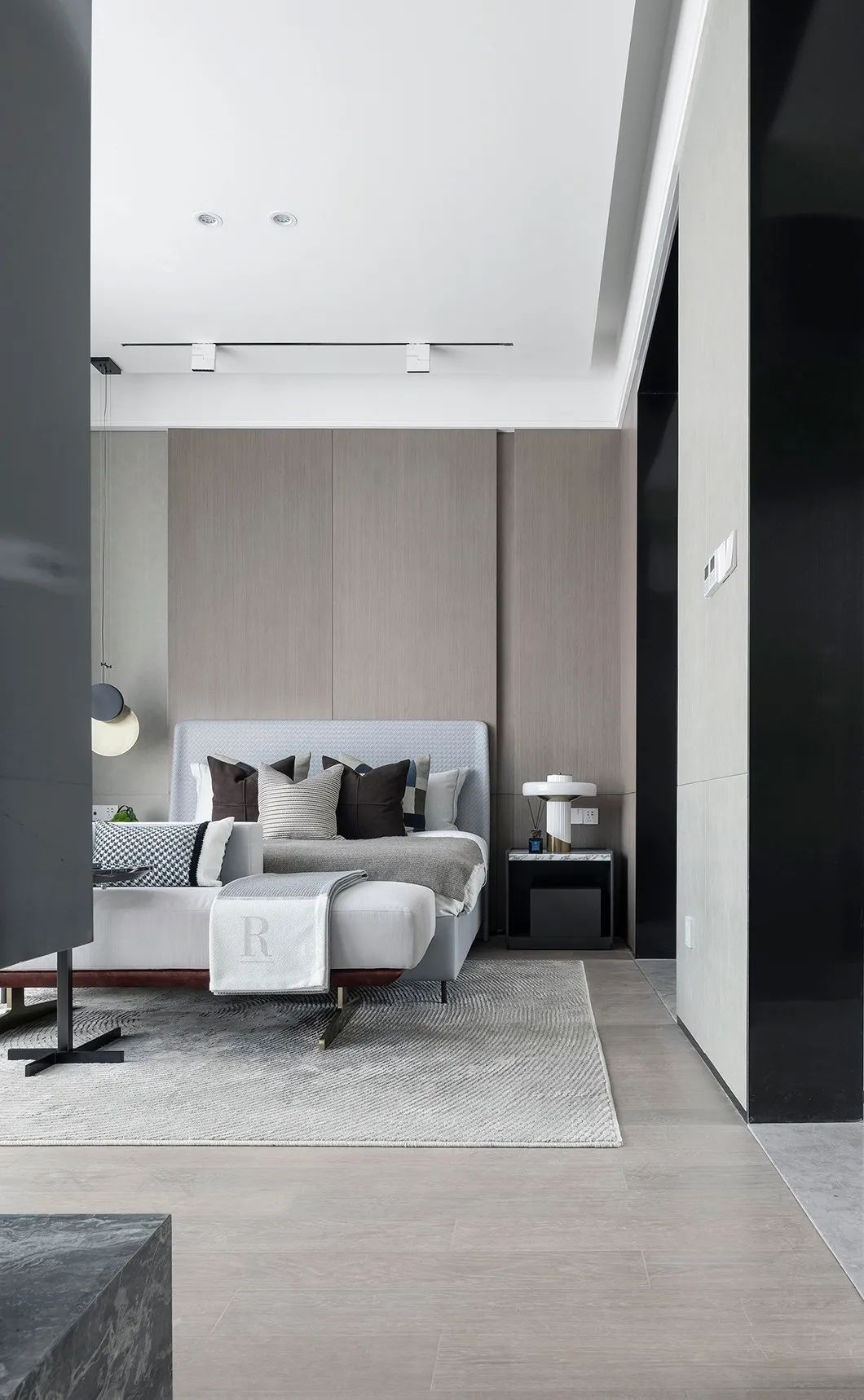 布置|360㎡现代高级灰，舒适优雅的别墅，生活令人羡慕