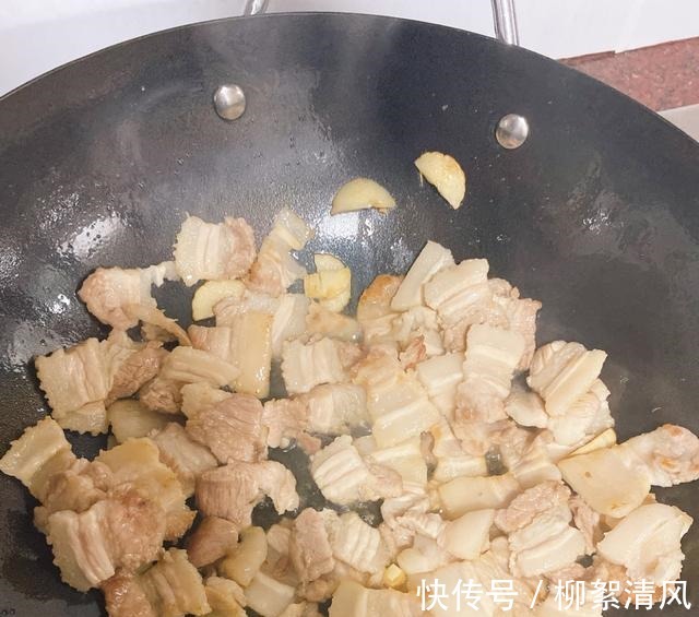 红辣椒|辣椒炒肉，家常美食，味道鲜美！