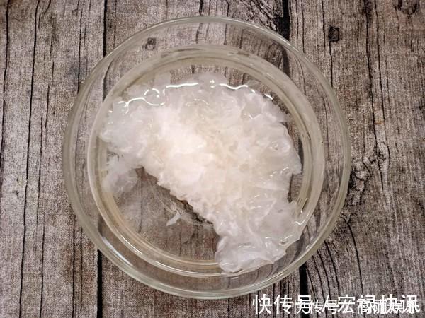 朵形|“穷人的燕窝”是它,女人2天吃1次,皮肤光滑,45岁似少女!