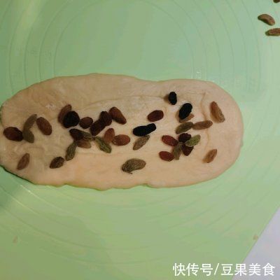 在(地域),有种美味叫牛奶土司