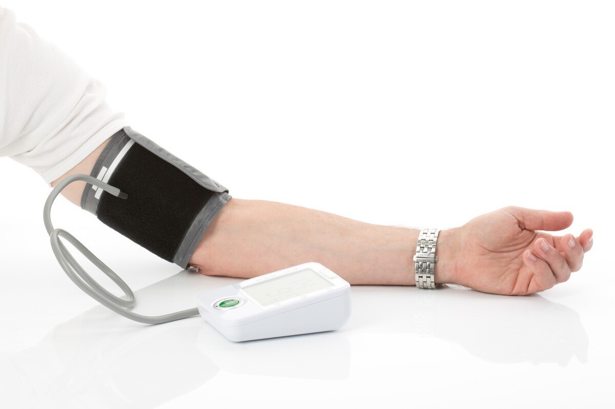 测量血压|在家用电子血压计准不准连续测量几次都不一样以哪一次为主