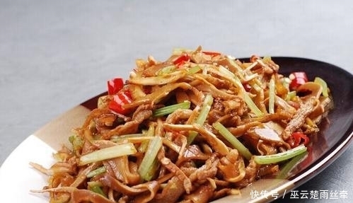 大蒜|三丝炒肉丝、红烧茄子、土豆豆角炖五花肉,简单易学味道鲜美下饭