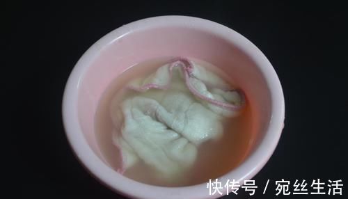 抹布脏了不用换新的, 用它泡一泡, 抹布立马干净如新, 赶紧去试试