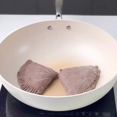 芝麻油|黑全麦馅饼