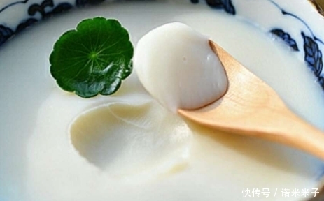 加水|熬猪油时,别再只加水了,多加2样,猪油才健康又好吃!