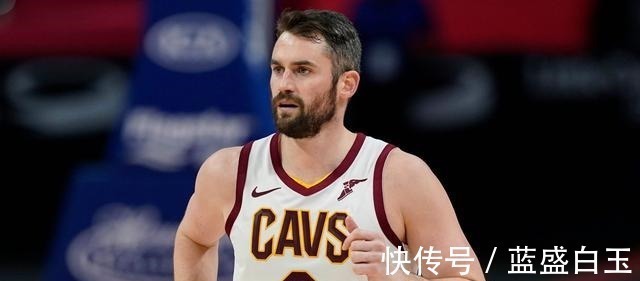 乐福|一夜3传闻!高管称利拉德该留队,骑士交易西蒙斯得牺牲一新星!