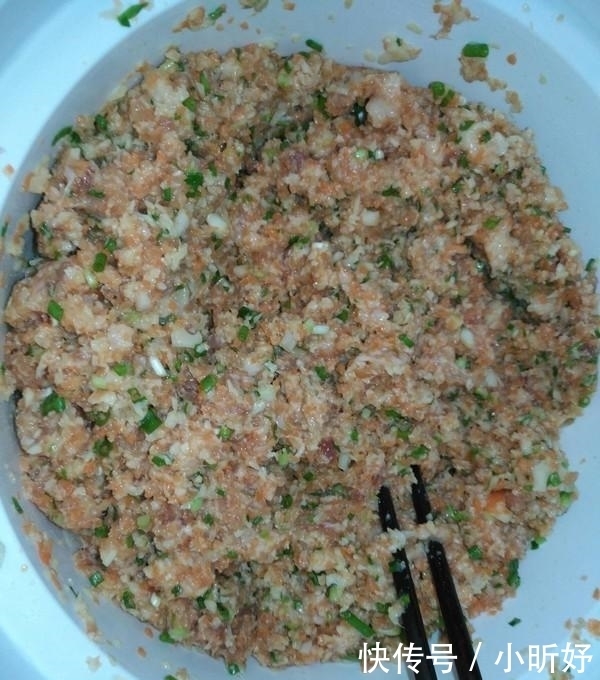 莲藕|“穷人的阿胶”被发现,姑姑1周吃3次,气血双补,45岁不显老