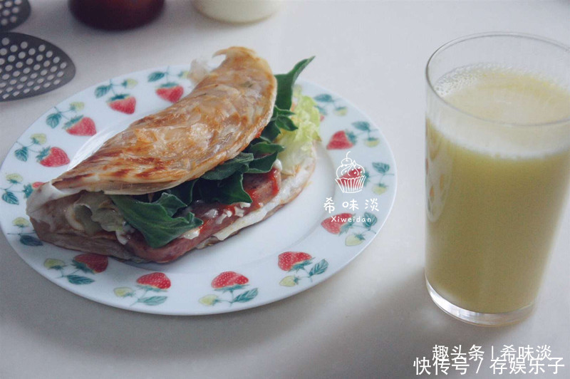  妈妈牌早餐，搞定懒床孩子，烙一烙，口感一级棒，比鸡蛋饼解馋！