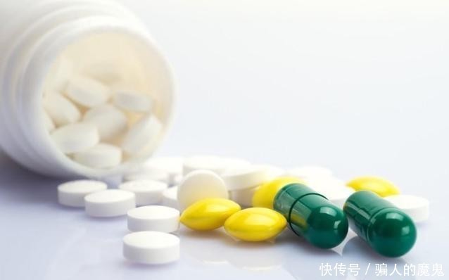 降压药|降压药什么时候吃比较好,早上还是晚上?或许很多人都做错了