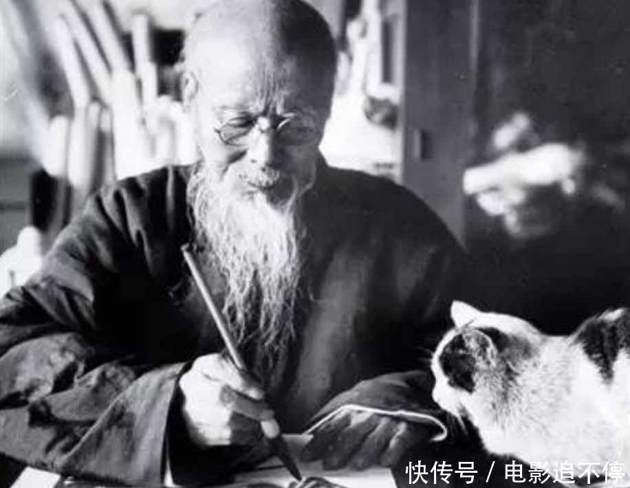 齐老|齐白石画中一个“失误”,放大3.14倍后再看,被人发现第4维空间