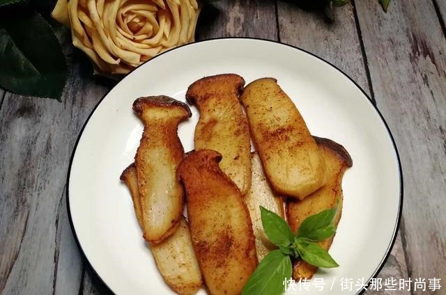 这样做杏鲍菇,比吃肉还香,材料简单,容易上手,值得一试