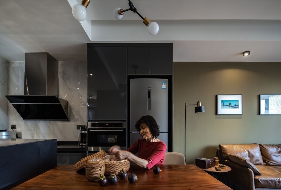 墨绿色|七旬老夫妻的老房改造,观念前卫让人称赞,和儿子的想法不谋而合