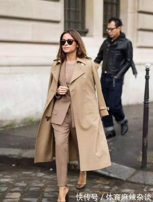 梨色|秋日高级感搭配, 谁穿谁先美!