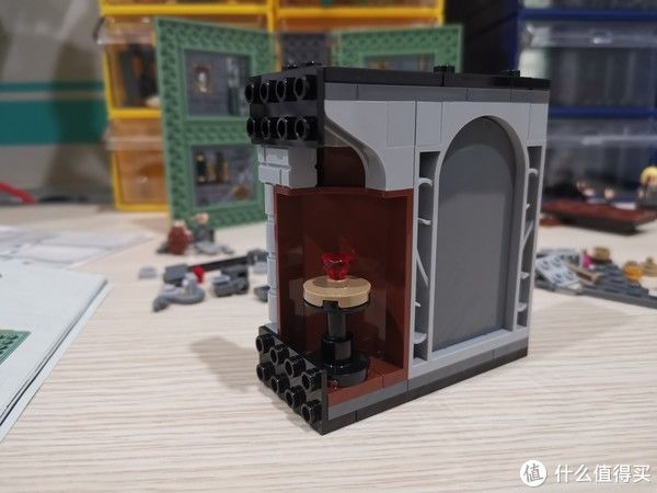 斯普劳特|老杨的玩具仓库 篇六十五：LEGO 哈利波特霍格沃兹魔法学院 2021新品 教室魔法书系列