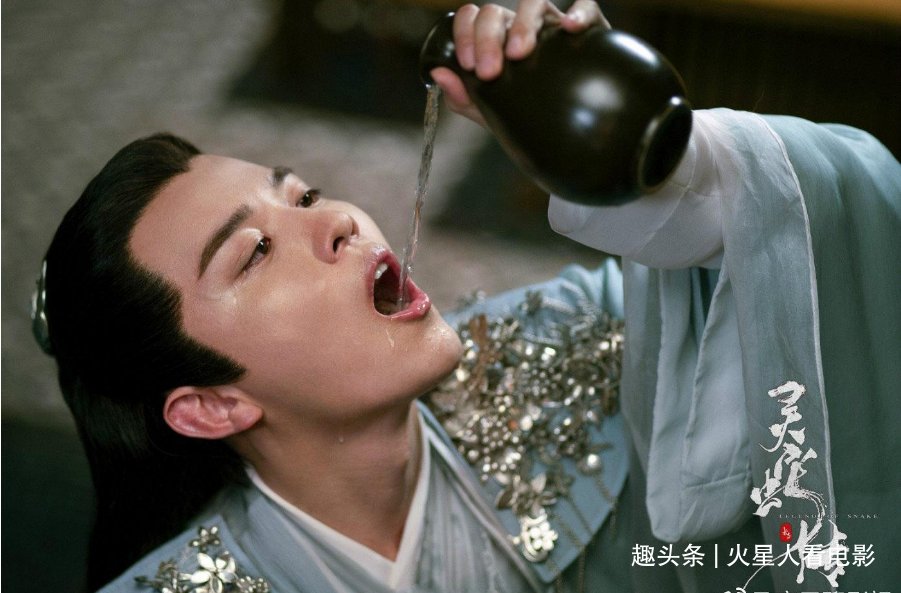 一部很久以前的电影蛇 一部很久以前的电影蛇