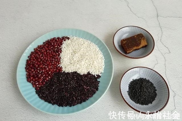 黑米|睡前煮,早上喝,这5种食材对女人特别好,常喝气色红润不长斑