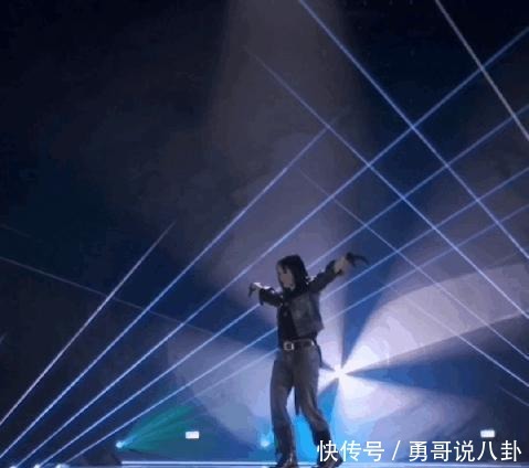 “压油达人”江映蓉，“现场做法”那英，《浪姐2》成欢乐喜剧人