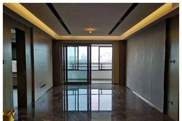 电梯|买房时,是选择边户还是中间户?多亏内行人提醒,可算买对了