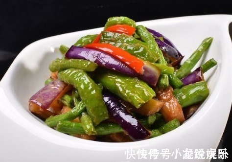 豆角|茄子如此吃，孩子长大个，女人滋养容颜，老人润滑肠道，营养健康