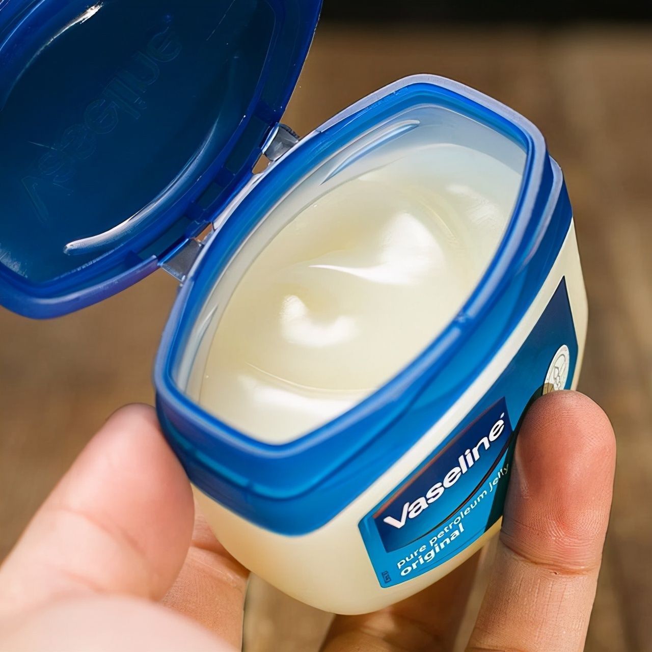 片仔癀 被大牌“排挤”的“老牌”护肤品!价格便宜还好用,个个有真本事