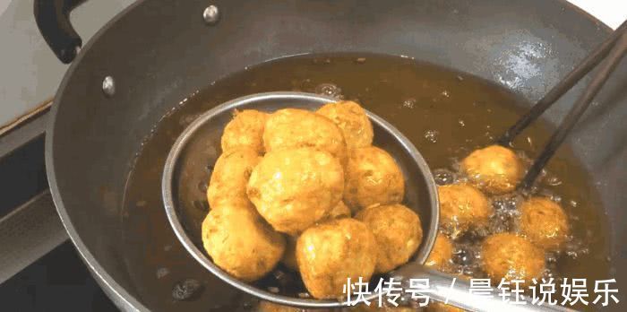 豆腐和萝卜做法！给大鱼大肉不换，隔三差五做，每次抢光