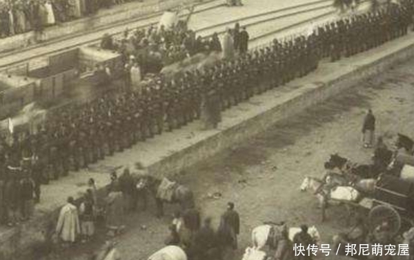 司机|慈禧第一次坐火车提出3个要求,把司机给为难了,洋人嘲笑她无知