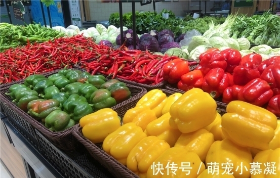 催熟|卖了20年菜的三婶透露:这4种常见的激素蔬菜要牢记,别买错了