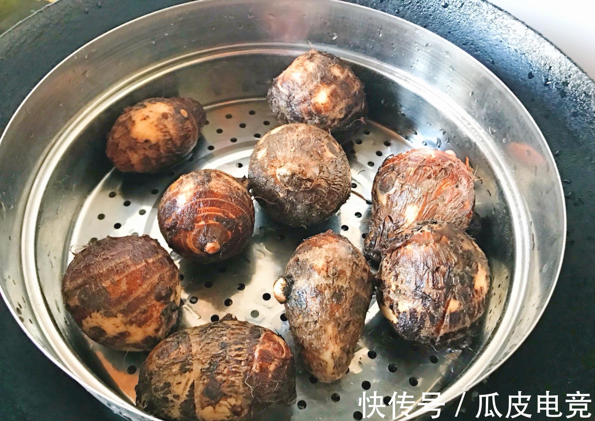 一碗香气四溢的桂花糖芋苗，柔滑香甜，养颜美味