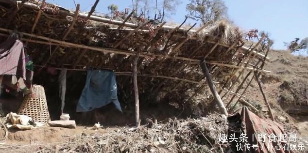 探访|尼泊尔山区穷人们的生活,中国小伙带着羊肉干探访,全家高兴吃肉