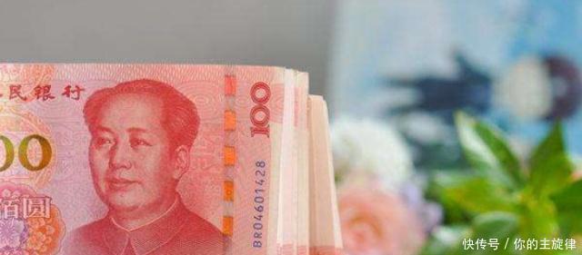 把十万块钱存在银行,每年能有多少利息说