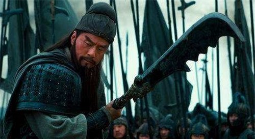 碌碌无为|三国虎将谁的儿子最出色？大多数碌碌无为，只有他敢把关羽家抄了