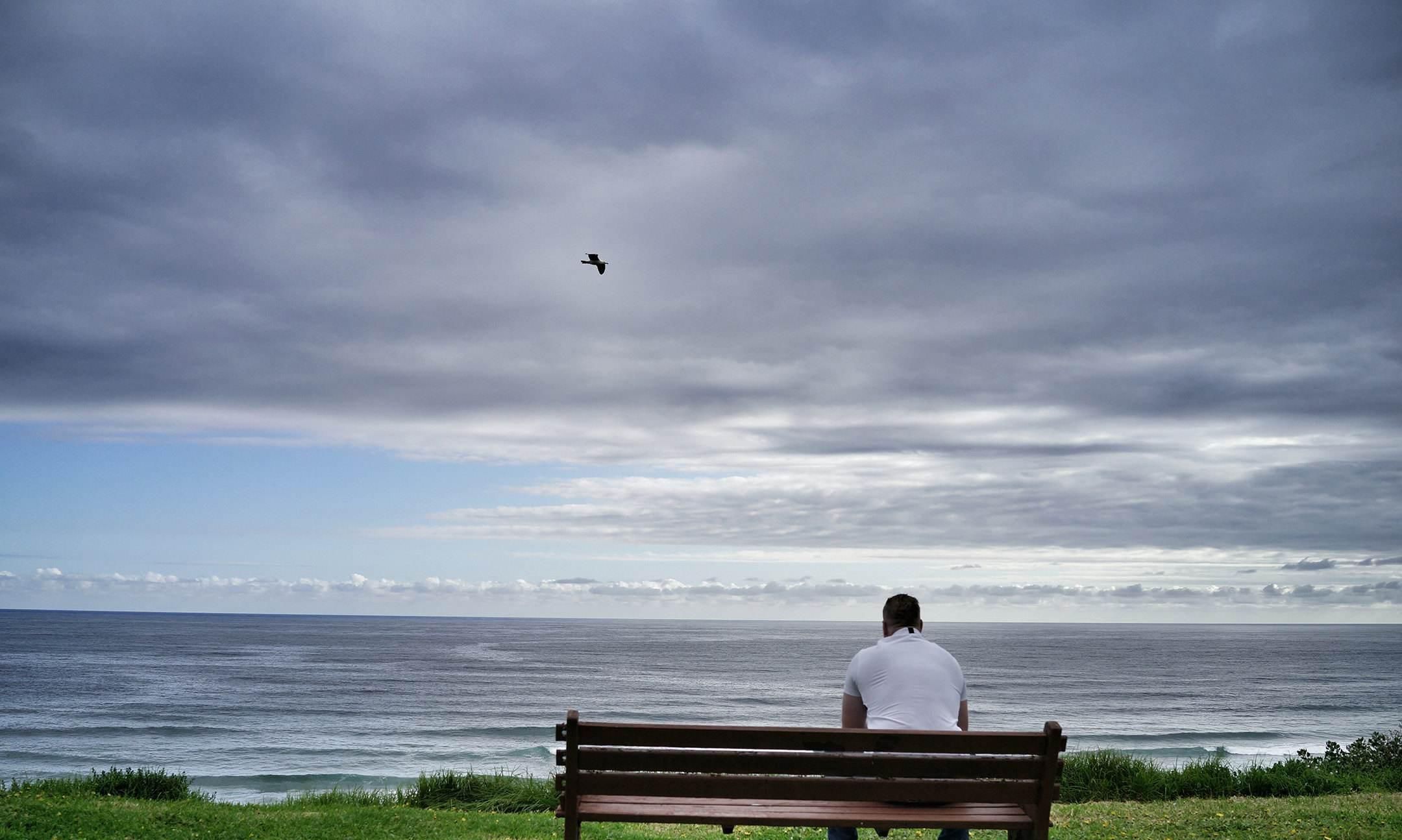 皱纹|男人老没老，看脸就知道，若有这3个特征，说明老了，别不承认